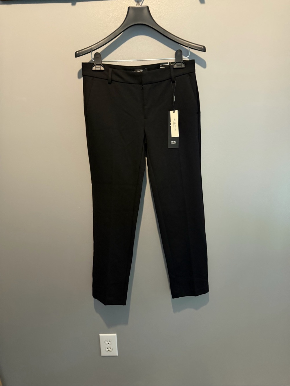 Liverpool Black Women's Ankle Pants